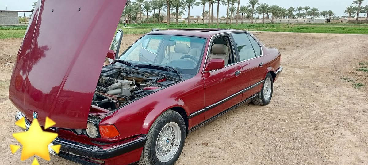 سلام عليكم بي ام حجم 735 مصبوغ جماليه مكفوله تبريد شغال الدواخل ابلاديه تخم تاير محرك ابلادي 6سلندر 
***********بي واتساب المكان التاجي المشاهدة السعر 65 الرقم بغداد إنكليزي
