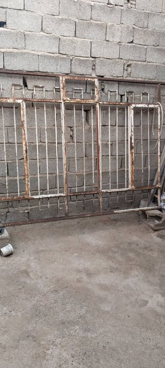 السلام عليكم
محجر درج حديد مصبوغ ونظيف للبيع وشباك


**إذا كنت صاحب هذا الإعلان وتريد حذفه لأي سبب، رجاءا أرسل رسالة إلى الدعم الفني**