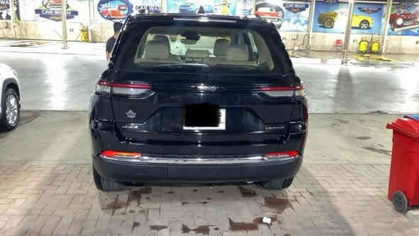 جيب شيروكي لمتد موديل ٢٠٢٢ خليجي وكالة هارلم ماشية ٤٤ الف كيلو مكفولة فول مواصفات 
بانوراما
كشن كهرباء وخزن 
تدفئة وتبريد كشنات
رادار امامي 
نقطة عمية 
حساسات 
السيارة فوووول بعدهة بالضمان
السعر ٤٣ الف دولار وبيهة مجال
للاستفسار  *********** بغداد
