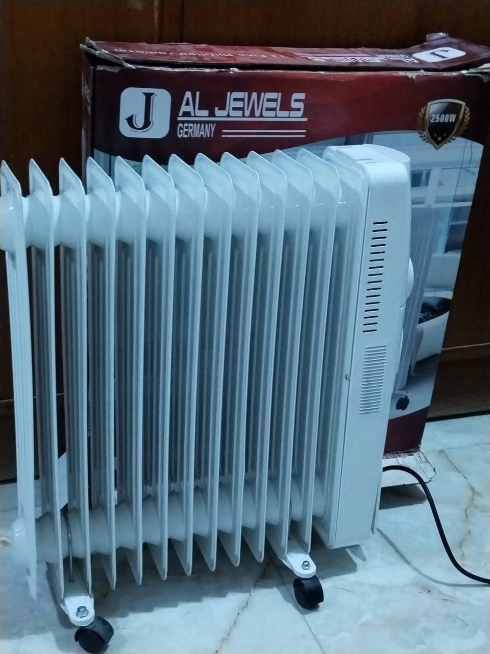 السلام عليكم صوبة زيتية ١٢ خانة جديده السعر 100 وبيها مجال للاستفسار الاتصال على الرقم *********** او التواصل على الفيس
