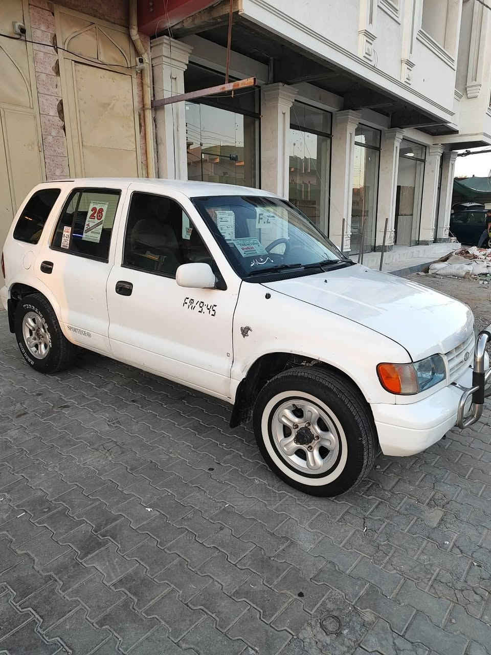 كيا سبورتج موديل 1995 محرك 2000 كير عادي تبريد نقص غاز السيارة متعوب عليه وجاهزة من كلشي رقم بغداد الماني الشرعي بهيت تحويل مباشر السعر 43 للاستفسار اكثر ***********
