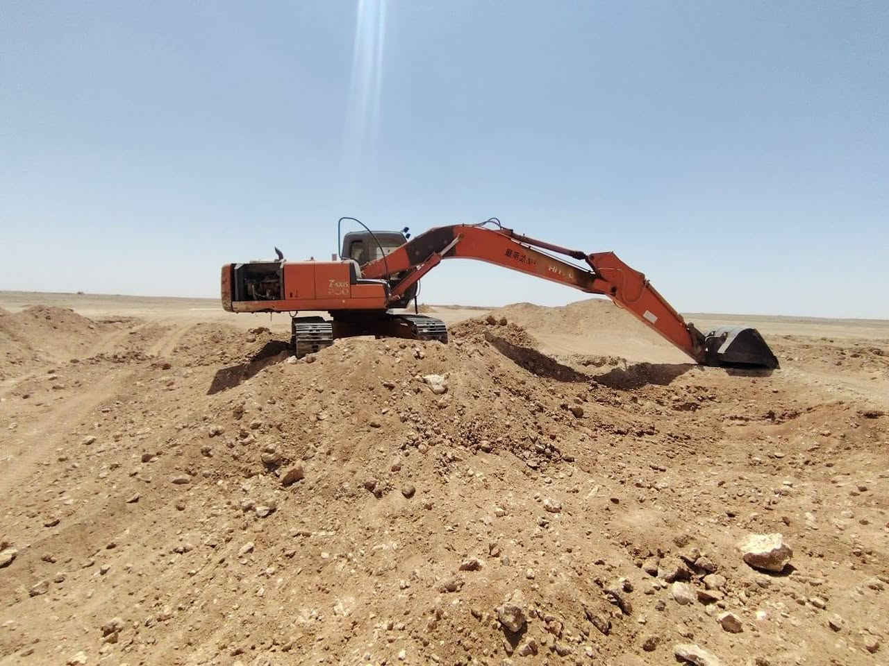 سلام عليكم حفاره للبيع زت
مديل 2005  سعر 220 للستفسار ***********
