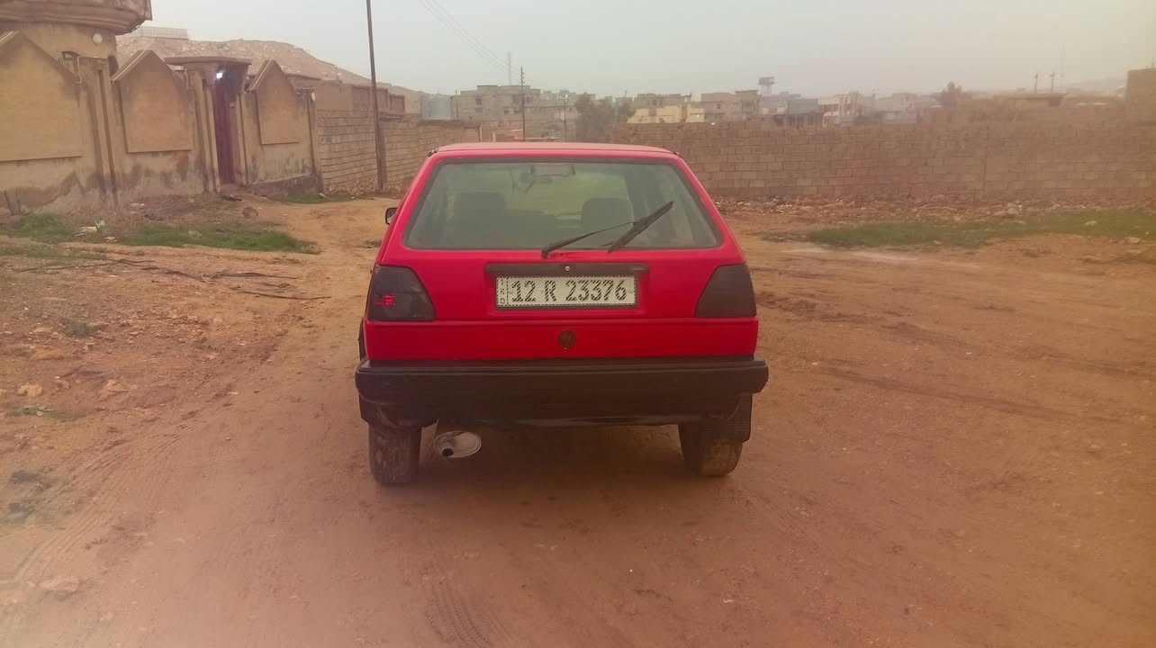 كولف ١٩٩١ محرك 0.8 مصبوغ عام رقم جديد نينوى 12 هزه لشهر الخامس  كير محرك شرط كهربائيات شغالة شرط التحويل كابون بنزين موجود سعر 22 وبيها مجال *********** مكان السياره تلعفر ناحية العياضية
