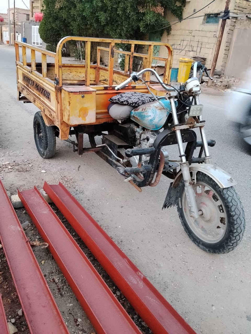 السلام عليكم ستوته امتي ار للبيع أوراق مكينه سوبر دايون مبدأ بيه بس بستم مكاني سوق الشيوخ كرمه بني سعيد سعر 750رقم ***********
