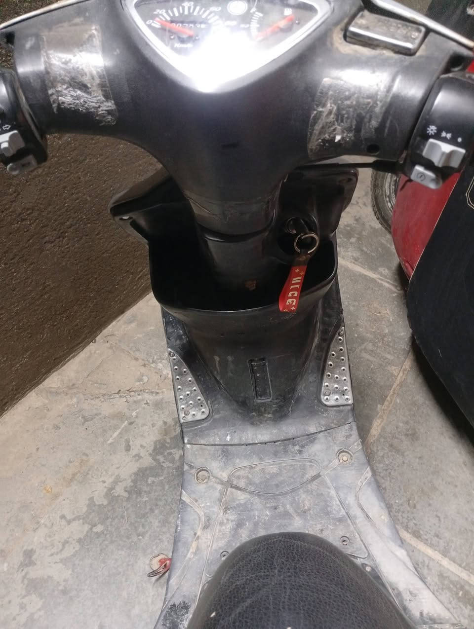 سلام عليكم دراجه ماكس بوشه 55
كلجات رياضي إصليات نكر الدراجه شوكت ما تريد كفرات تعبانات سعر 350 وبيه مجال تواصل ***********
