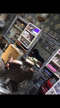 مرايات صالون • تصميم تركي • كرسي حلاقه اصلي