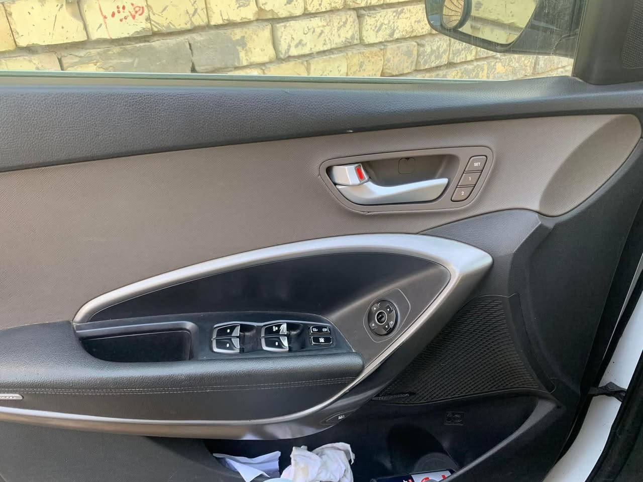 سنتافيا وارد امريكي14رقم بغداد حادثها جاملغ وبنيد وبيها هذه تكشير بصبغ بهذي الاماكن الي مصورها  مخليلها فابيون بدون تبديل سيارة فول كشنات كهربائي  تدفىة وتبريد بلكشنات بردات بلادية  بانوراما  كشن خزن نقطة عمياء مكينه 2400gdi
السيارة محورة غاز يعني انسة الصرف والدوانز 
 ٥ راكب 

مكان بغداد الشعلة سعر 135  ***********
