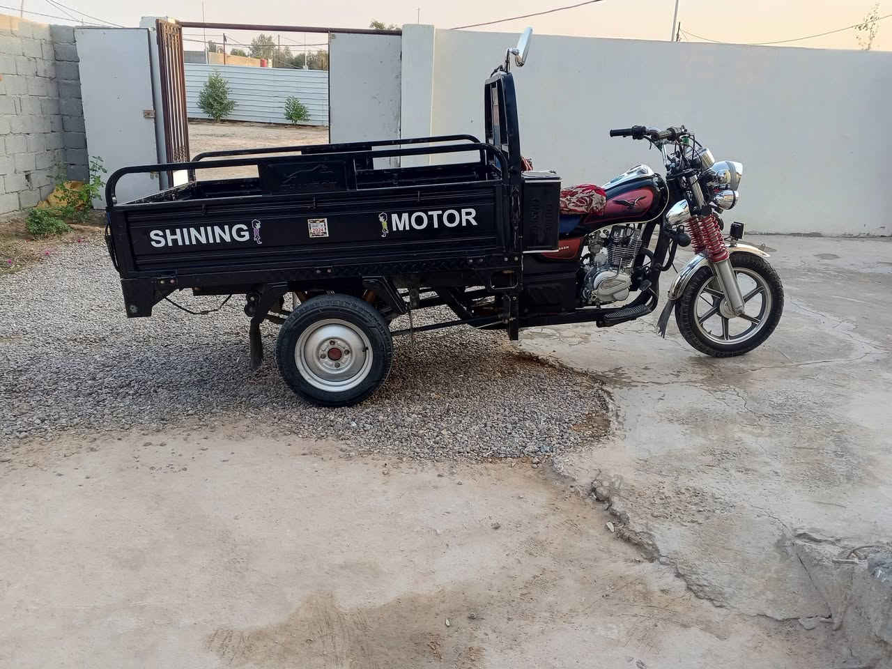 سلام عليكم شباب ستوته البيع  موديل 23 رقم وسنويه ال 28 بسمي مكفوله مكينه 25  السعر 3 ملايين وبيه مجال حك الجيه الاستفسار ***********
