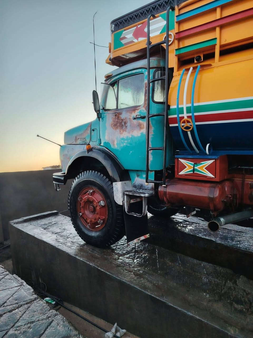 أهلاً وسهلا بكم في معرض الاحلام ✨
معرض_الاحلام_البيع_وشراء_المعدات_ثقيله🚛🚜🏗

قجمه مايلر ومطوله تنكر✅

 حموله 12⚙️

موديل80🖊

رقـم ذي قـار 📓

محرك ع سحك فوك 10جوه ستندر✅

 شاصي جديد مضروب باج داخلي✅

 كير 25📌

 محرك 55. 🛠              سعــر 55 مليون وبيها مجال 💸

تحـويل فورٱ🖊

هـزه جديد❗

هـاتف ***********☎️ اثيـر الفـهداوي
