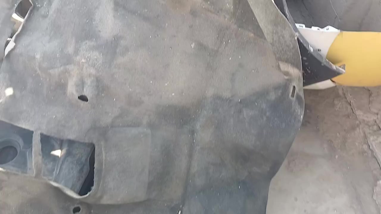 السلام عليكم
غراض فورتي سيراتو تفصيخ اصلي ✅
من9ل13⚠️
بيبان امريكي 
دعاميات 
مكاني بغداد جديده 
تواصل /***********
