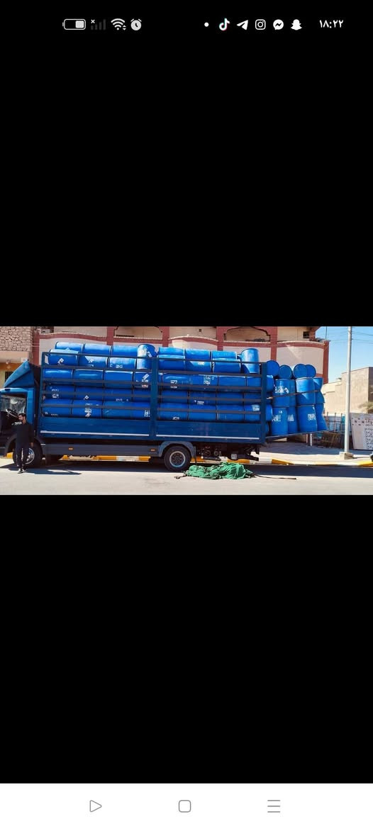 السلام عليكم 
متوفر وجبه براميل جديده 
برميل 220لتر قبغين مال نفط 
بسعر 22000 الف فقط جوه السوك 
توفر برميل 25لتر بسعر ٦٠٠٠ الف 
موجود جمله كافت لاحجام 
هيت  الجمعيه قرب اسواق المصطفى 
مقابل مكتب الشيخ عادل المحلاوي 
هاتف ***********
