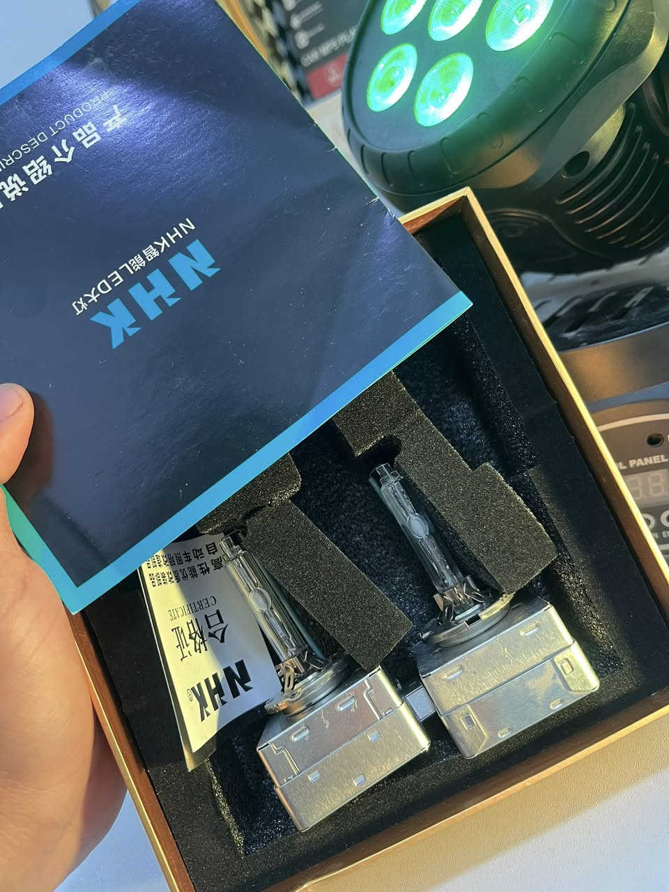 لايت سيارة نوعيه اصلية ماركة معروفه الي يريدة ينطيني بي سعر


**إذا كنت صاحب هذا الإعلان وتريد حذفه لأي سبب، رجاءا أرسل رسالة إلى الدعم الفني**