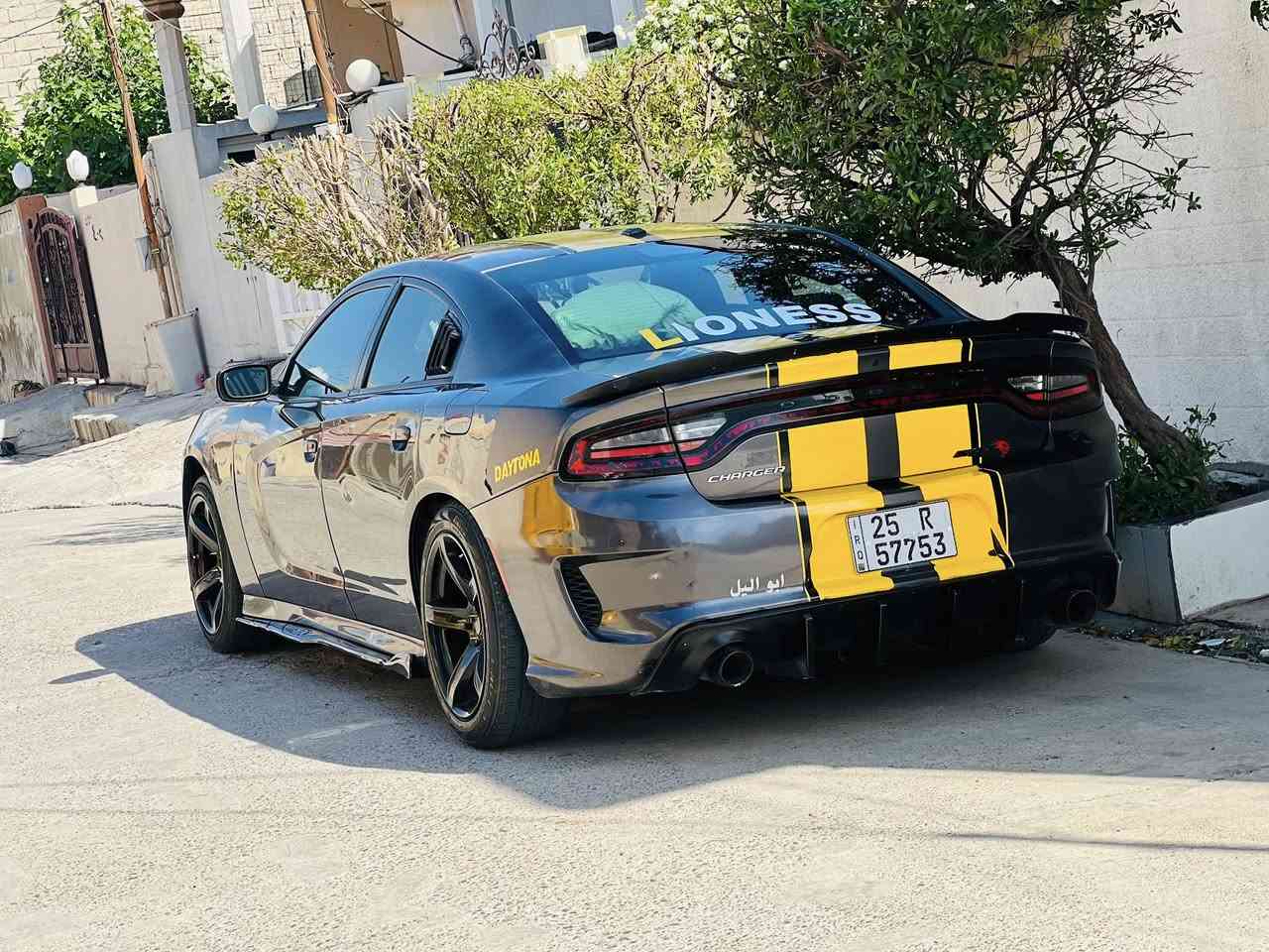 جارجرًموديل22بيها 4 قطع وبيها تعديل لحيم من جوه اثر حادث بلشرط اصوليه سياره مال بيت ماشيه 30 كلش قليل كلشي بسعره هيج مديل اقل شي 3 شدات مكان السياره كركوك رقمها كركوك مشروع وطني سنويه 31 سعرها 140 ورقه اذا شراي اتصل ***********
