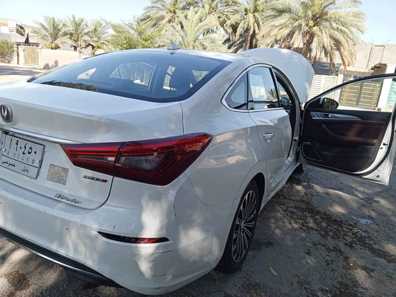 شانجان:ايدو:2020
سياره نطيفه كلش لا تبديل ولا صبغ
سياره جاهزه من كل شي مبيها اي نقص
فقط شموع اماميه فقط
عليها ادامه كامله وتخم تاير جديد وصدر جديد
فول موصفات1/1 من فتحه وحساسات ومري شفط وكامره خلفيه ورادار وهواي بعد بيها موصفات
داخل جلد احمر 
محرك 1600
تحكمات بكلشي /شاشه جبيره تحكم بكامل السياره
رقمها بابل/وسونارها موجود ويه الصور الناشرها
سعرها: شده وخمس اواق يعني105$
مكان السياره بابل المركز
$105
للتواصل :***********
واتساب موجود
