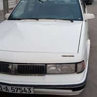 من رخصة المسؤول .للبيع سيارة نظيفة وجاهزة گير ومكينة وصدر واطارات ودوا...