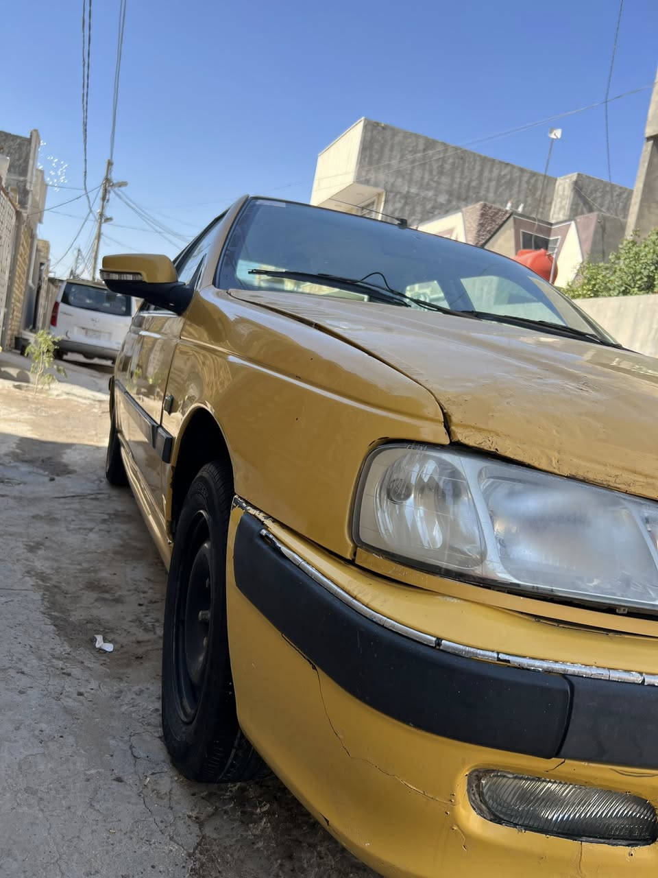 السلام عليكم بيجو بارص للبيع 2015 رقم بغداد الدولي بـ 
اسمي سياره خير مـט الله كير مكينه هيئه بحث غرامات كله مصفر 
السعر 39 مكاني حله ***********
