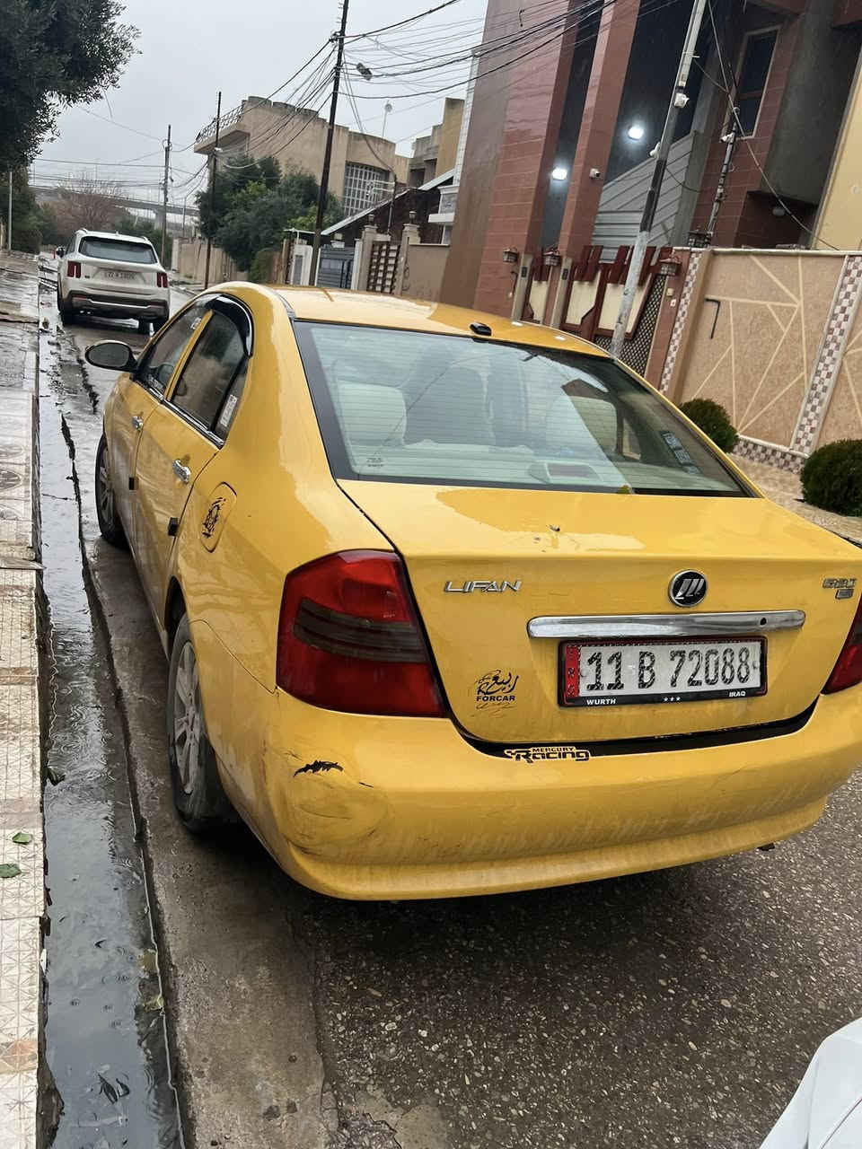 ليڤان ٦٢٠ مديل ٢٠١٢ ضررمثل ما موضح بالصورة طخه خفيفه بالبوند  هيئه فقط ٦ اشهر غرامات صفر سعر ٣٨ورقه وبيها مجال اني صاحبها الشرعي كوبون بانزين بيها للتواصل ***********
