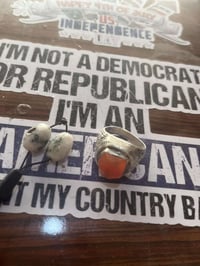 اكسسوارات شخصية • للبيع