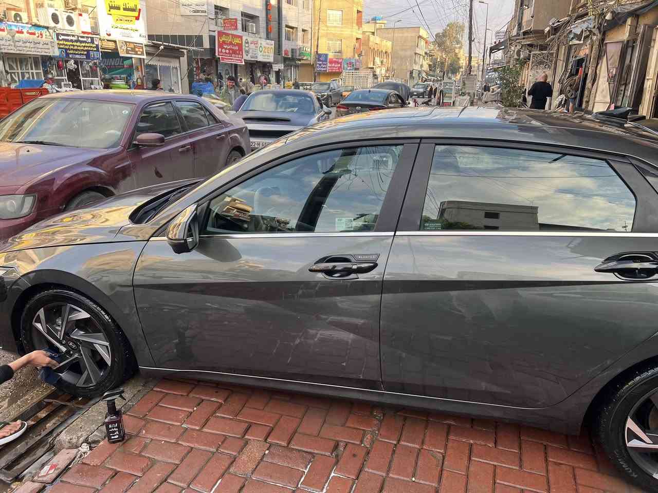 النترا ٢٠٢٤  زيتوني
محرك ٢٠٠٠ دوش
سنويه ٢٠٢٥
ماشيه ١٧ الف
فول مواصفات 
كشنات جلد / فتحه سقف 
رادارات 
حساس امامي وخلفي 
كامره امامي وخلفي وجانبي 
باقي المواصفات معروفه 
الحادث / تبديل دعاميه ( لغد وشاصي سليم) ربع البنيد معدل بارد 

حادث داخل العراق ( باب خلف السائق وجاملغ ) ابو ستوته رجع عليها
١٦٨ ورقه


**إذا كنت صاحب هذا الإعلان وتريد حذفه لأي سبب، رجاءا أرسل رسالة إلى الدعم الفني**