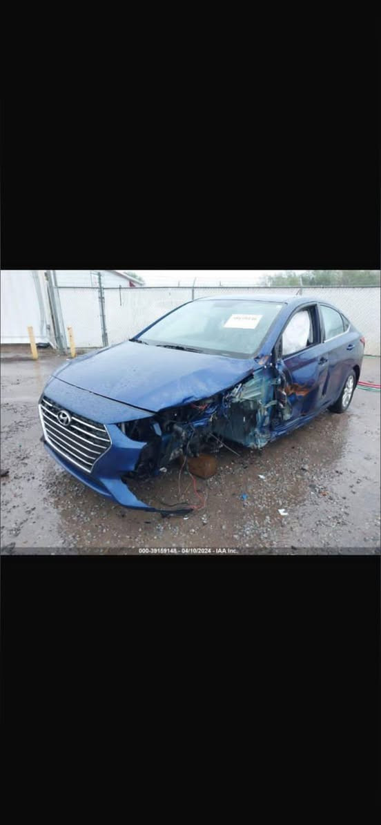 اكسنت 22
شاشه 
حساس 
تحكم ستيرن
بصمه
السعر 92
المكان بغداد كاضميه
الرقم:***********
