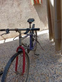 بايسكل ياباني نضيف يرادله بس غسله متروك تايرات نازله بايسكل مكينه عكرب...
