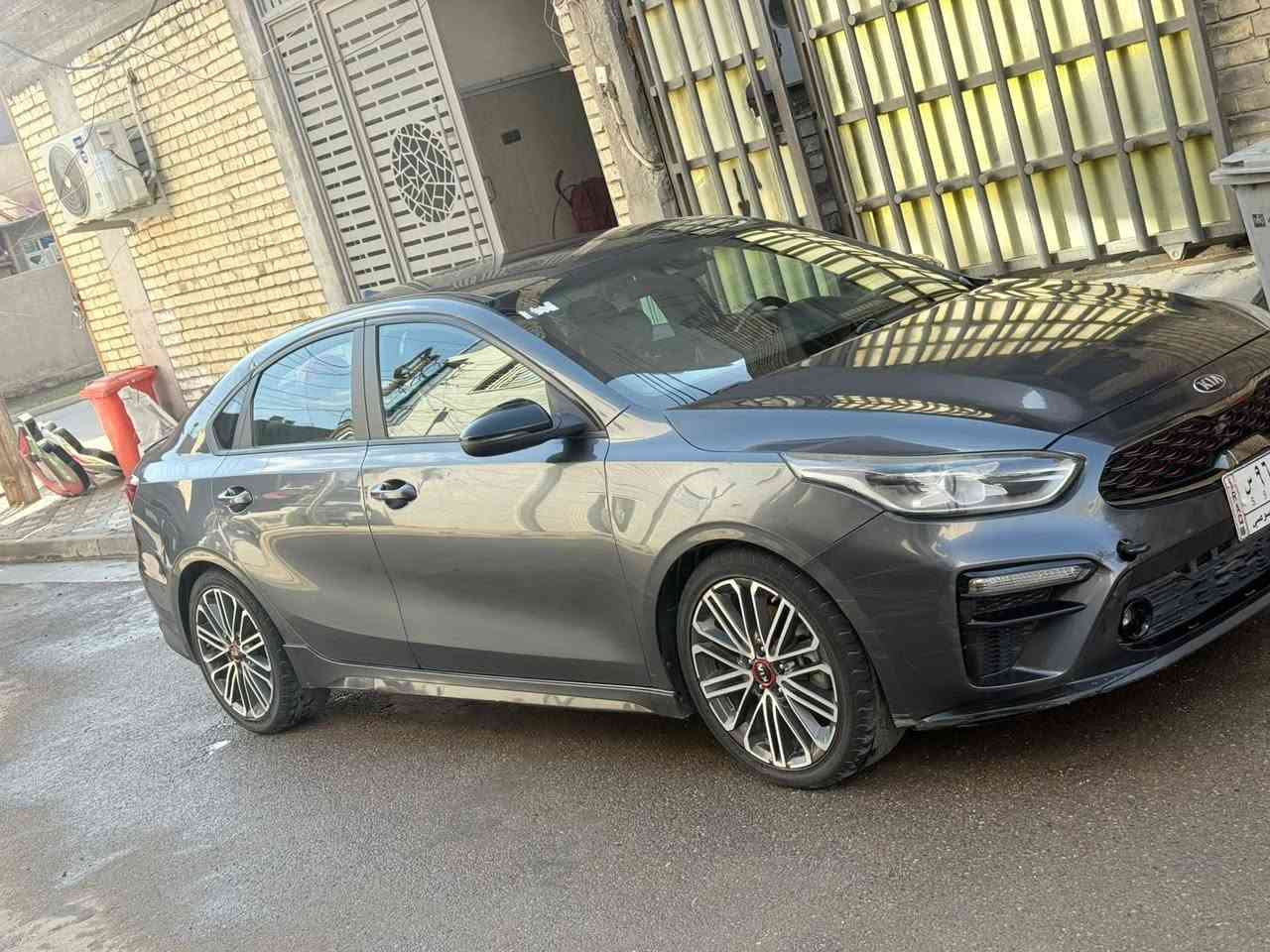 سلام عليكم. فورتي للبيع ٢٠٢١ جيت لاين محرك ١٦٠٠ تيربو سياره خير من الله ماشيه ٦٩ ميل رقم بغداد معوقين. بعدلها سنه وتصير حره مكاني الدوره. رقم الهاتف ***********     *********** السعر خاص  حادثها بنيد فقط
