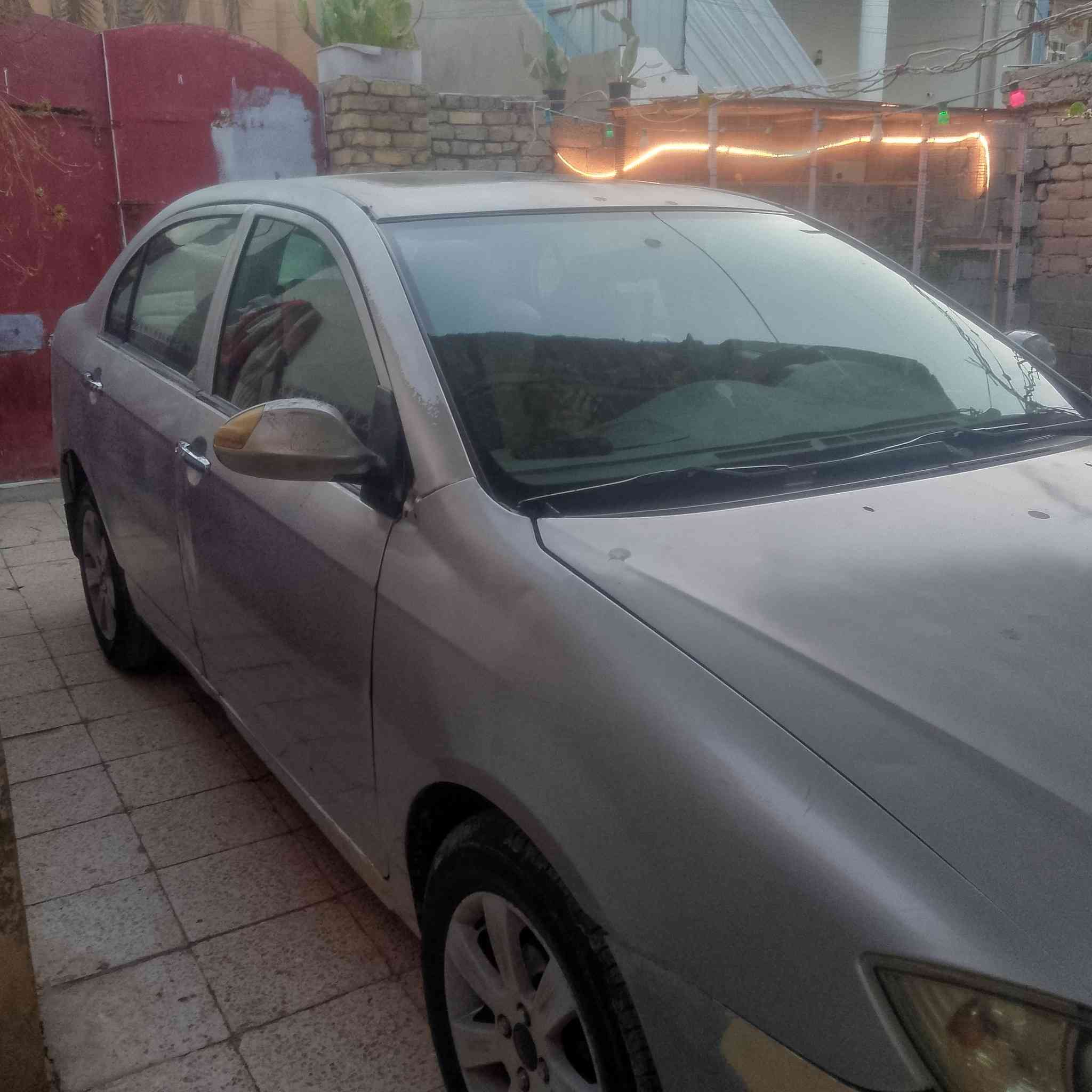 السلام عليكم ليفان موديل ١٢رقم كربلاء بسمي 
جاهزه من كلشي تبديل جاملغ اوبنيد  تخم تاير وصدر جديد مكينه بلاديه شرط التحويل السعر ٣٤ أو مراوس بتكسي مكان واسط كوت  ***********
