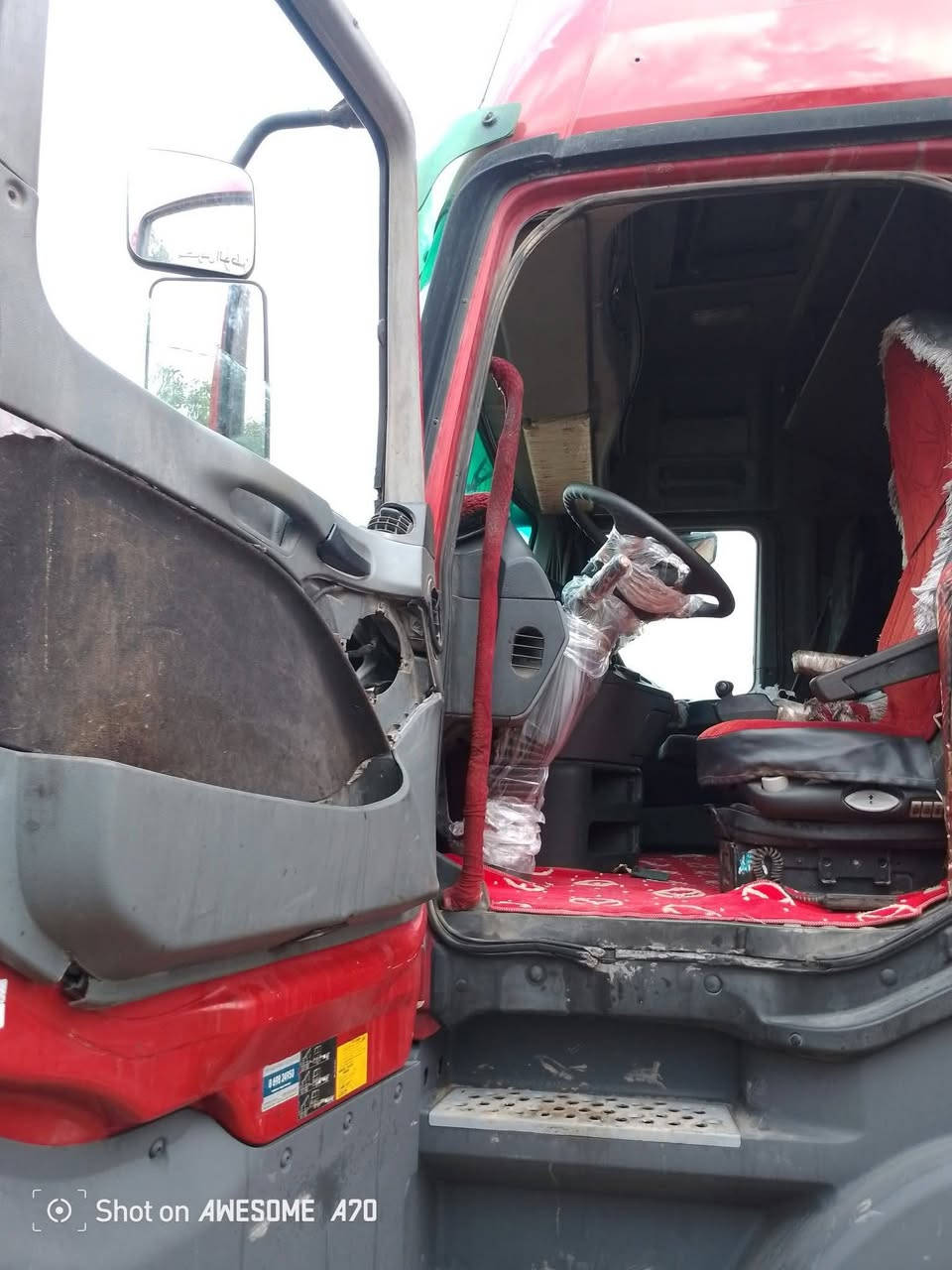 السلام عليكم اكتروز للبيع موديل 2005 رقم صلاح الدين بدون ضباره سنكل خلفي السعر 230
***********
***********
