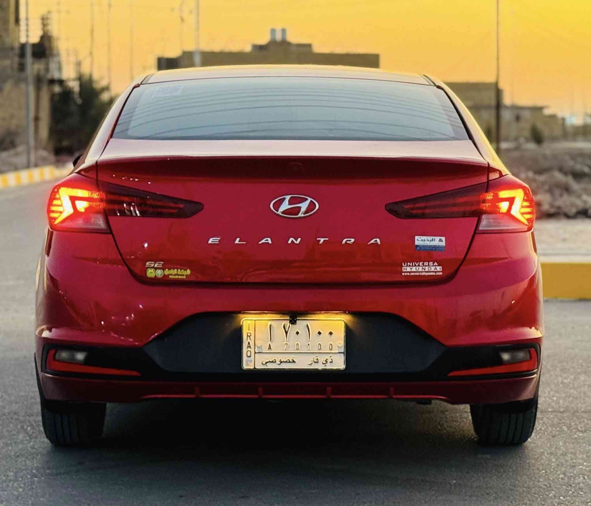 النترا 2020 رقم ذي قار (مميز) حره تحويل 
أمريكي تبديل بنيد بدون ضرر داخلي 
محرك 2000 دوش شاشه كأمره تحكمات 
تبريد قطعتين السياره جديده وجاهزه 
السعر 135 وبيها مجال
للاستفسار (***********)
