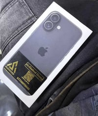 ، آيفون 16 العادي، ذاكرة 128 GB (HN/A)، عدد دورات الشحن 0، مفتوح من ال...