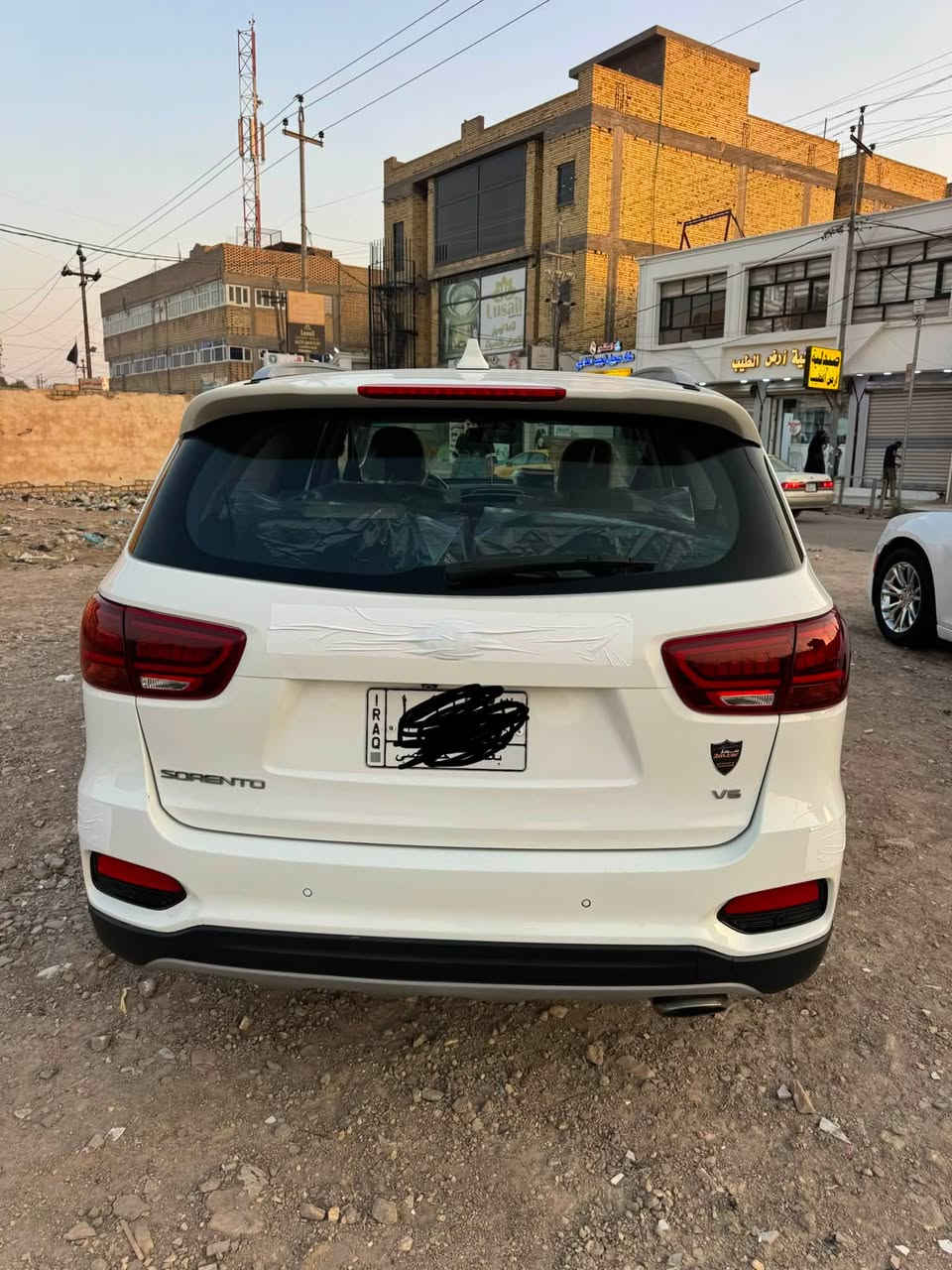 20 بغداد  فووول 1/1  من كل شي  كفاله خليج  لاضربه  لاصبغ لاتبديل  مكينه  كير  حداديه  تبريد كفاله  
مكاني شطره قفل 245$
***********
***********
