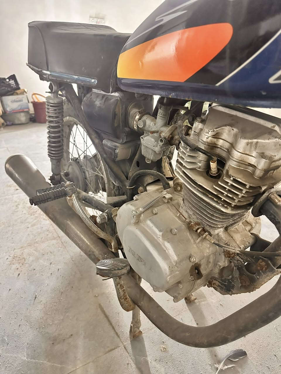 دراجه نامه للبيع السعر200قفل مكاني الزبير ***********
