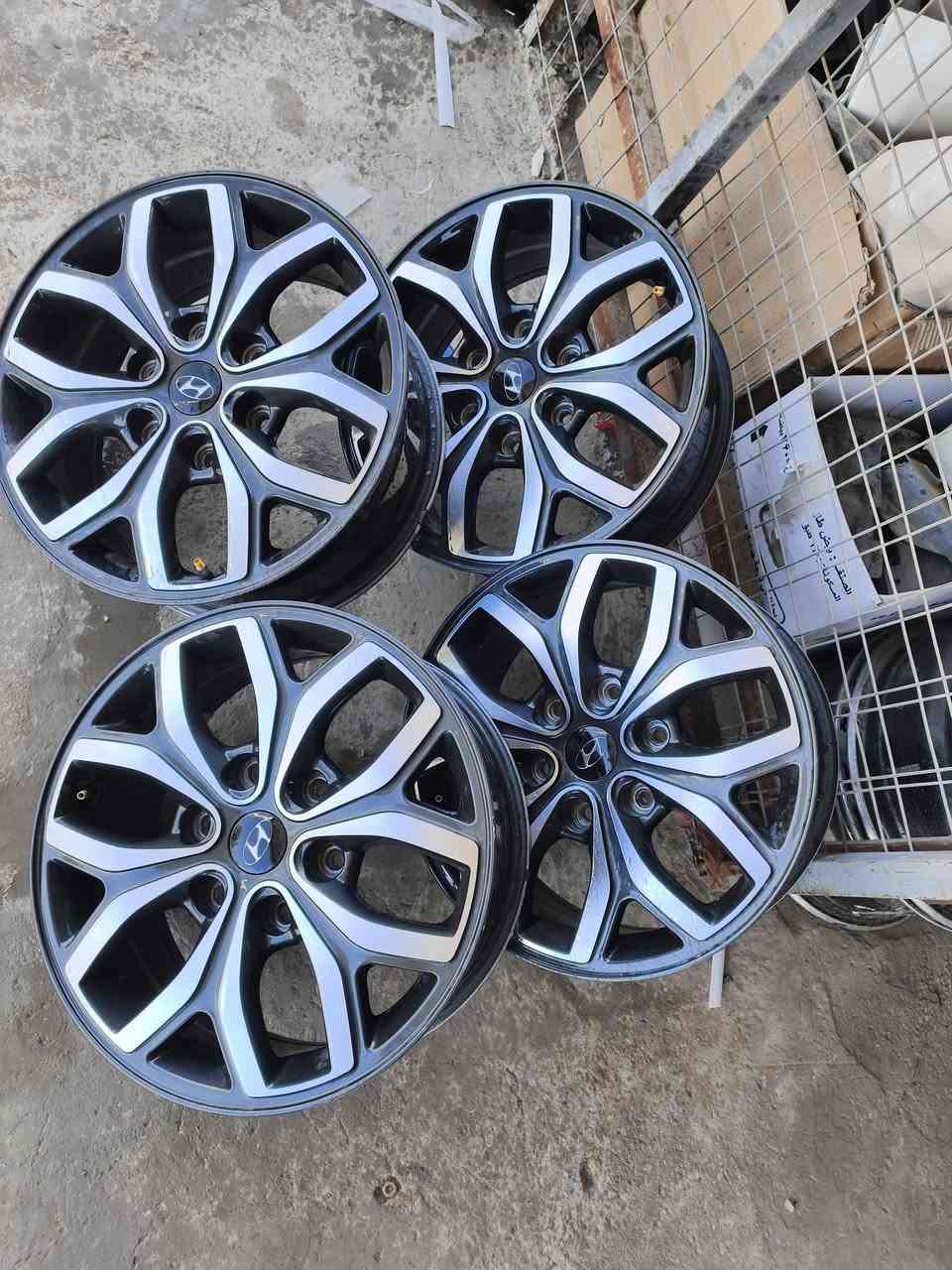 السلام عليكم ويل كب نوع الويل فرشه البيع،، كماليات الانكليزي عنوان بابل شوملي  ا ‏‪***********‬‏
