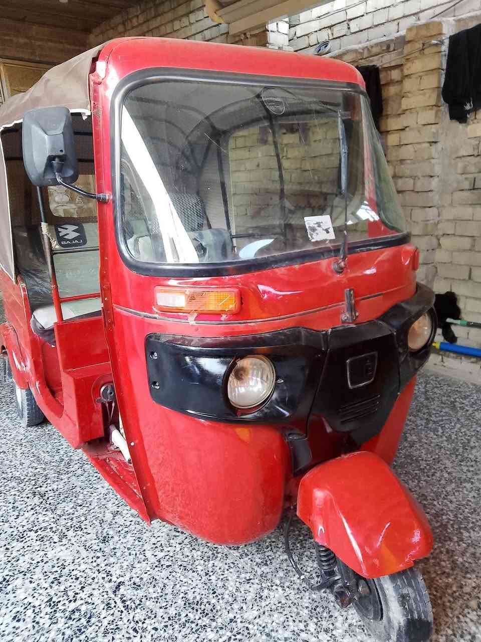 سلام عليكم تكتك للبيع موديل 18 رقم وسنوية تحويل مباشر السعر ٤مليون 800وبيهة مجال بسيط محرك لأ تنقيص ولا تبخر المكان الكمالية رقم ***********
