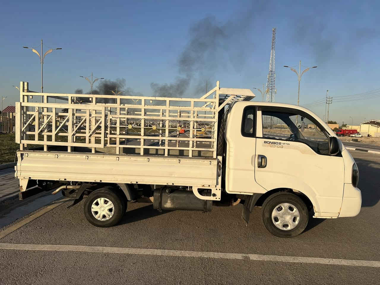 سلام عليكم كيا حمل 2014
بدون ضرر بدون صبغ كفاله باسمي
مكان لسياره كربلاء 
***********
