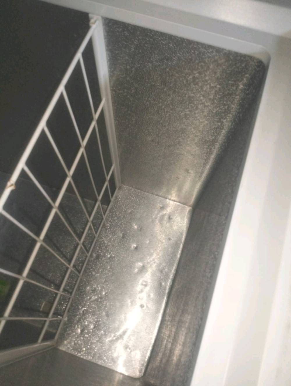 العنوان بغداد مدينه الصدر 