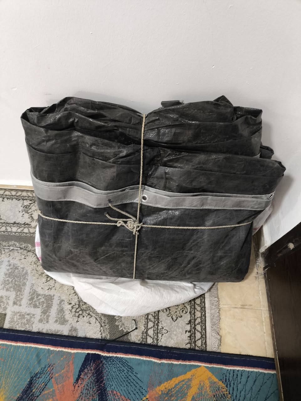 جادر 7متر عرض 8متر طول بي ضررر واضح بل فديو 
سعر 25الف يتوفر توصيل


**إذا كنت صاحب هذا الإعلان وتريد حذفه لأي سبب، رجاءا أرسل رسالة إلى الدعم الفني**