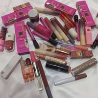 مكياج • شلعه • ٢٠٠ قطعة