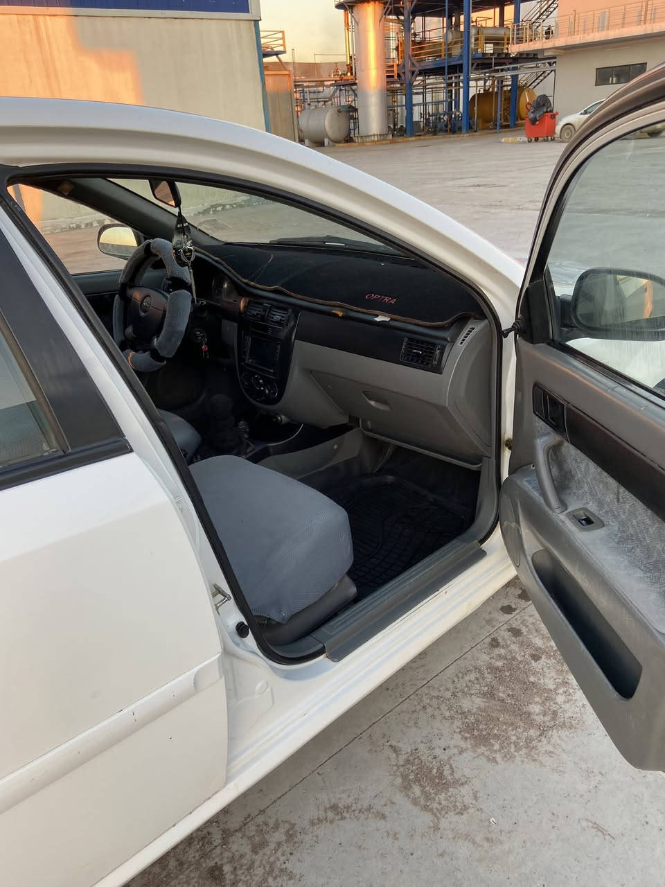 أبترا 2004...مكينه +كير .. شرط..  تدفئه تبريد+كابون بانزين.. .. السعر 58$


**إذا كنت صاحب هذا الإعلان وتريد حذفه لأي سبب، رجاءا أرسل رسالة إلى الدعم الفني**