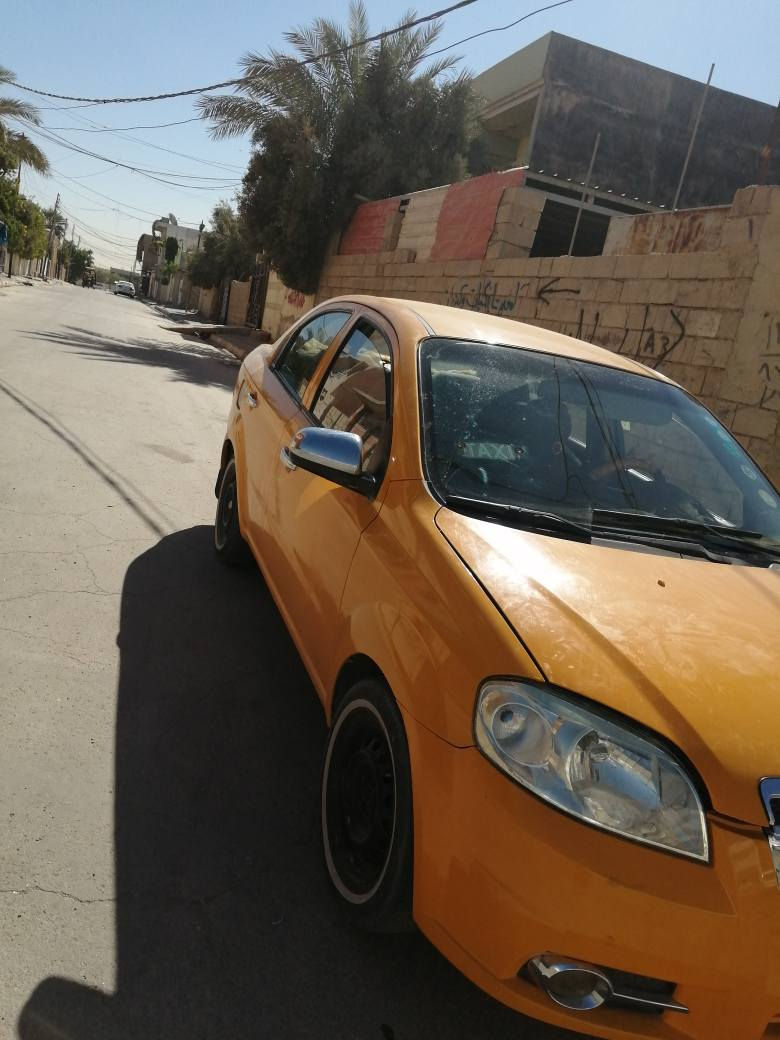 ‎افيو تكسي للبيع ٢٠٠٧ مشروع وطني رقم موحد سنوية ٢٠٢٨ نقابه صفر كير عادي محرك كير بشرط ***********‎ كركوك, العراق
