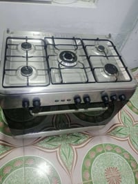 طباخ • للبيع • زين القوس