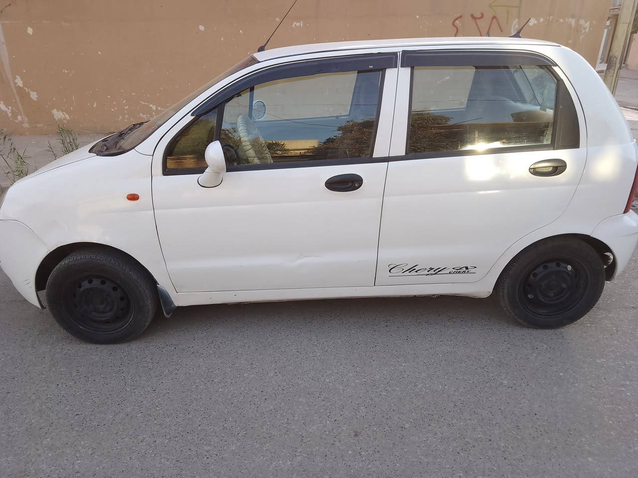 كيوكيو للبيع رقم بغداد الماني مشروع موازي موديل2013
كير عادي مكان السيارة الموصل السعر (25) للتواصل واتساب ***********
