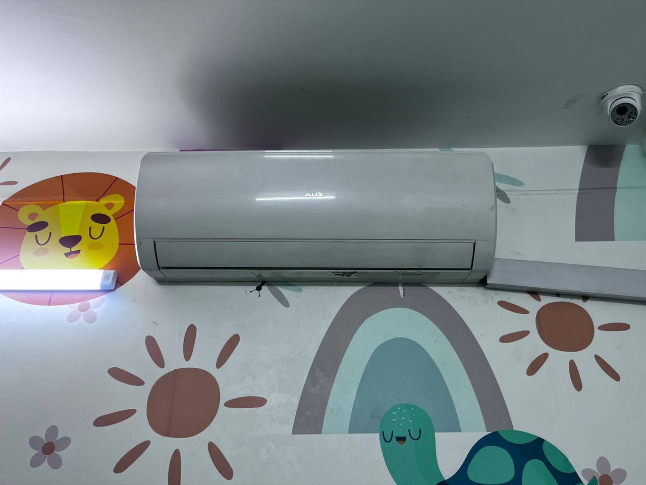 السلام عليكم سبالت مستعملة 
كري ٢طن انفيرتر نظيف نقص بس غاز  ٥٥٠ الف
كري ١.٥طن غاز ٤١٠  نظيف جدا ٤٠٠ الف
اواكس ١.٥طن نظيف  ٣٥٠ الف
توسوت ١طن نظيف جدا  ٢٥٠ الف 
ميدياستار ١.٥ طن  ٣٠٠ الف
ميديا ٢طن موديل قديم  ٢٥٠ الف
ميديا ٢طن عاطل ١٠٠ الف 
وتد ١طن  نوعيه غير معروفه نظيف جدا نوعيه غير معروفه تبريد ممتاز ١٥٠ الف
الموقع اليرموك حي الداخلية 
للاستفسار *********** يوجد واتساب
