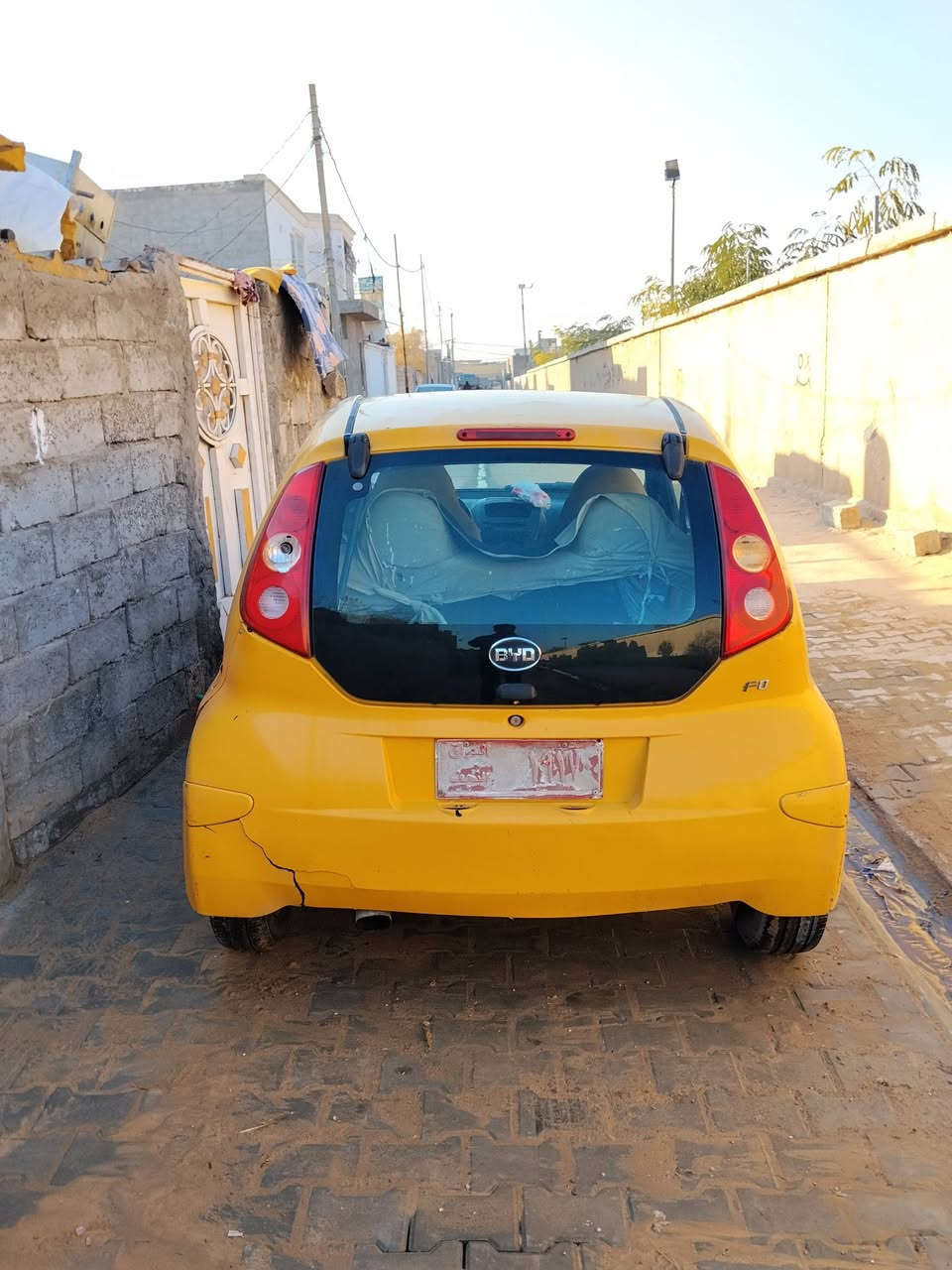 سلام عليكم سياره بي واي دي صالون موديل 2011 مكينه وگير مكفوله حداديه جدد سياره نكره سلف ترايك لبصره .السعر مليون ونص راعيه مااندله
مكاني نجف هاذه رقمي ***********
