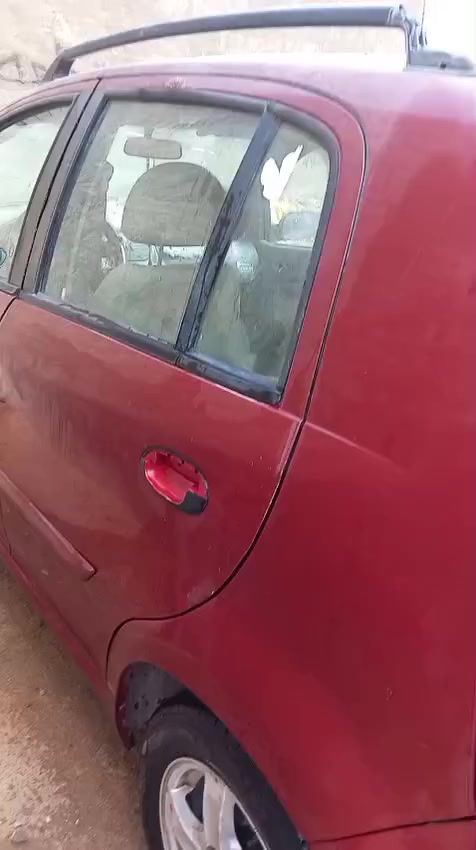 السلام عليكم 
كيو يو رقم بغداد نضيفه السعر ٣٥$
للاستفسار الاتصال ***********
موديل ٢٠١٣
كير ومحرك خير من الله باسمي
