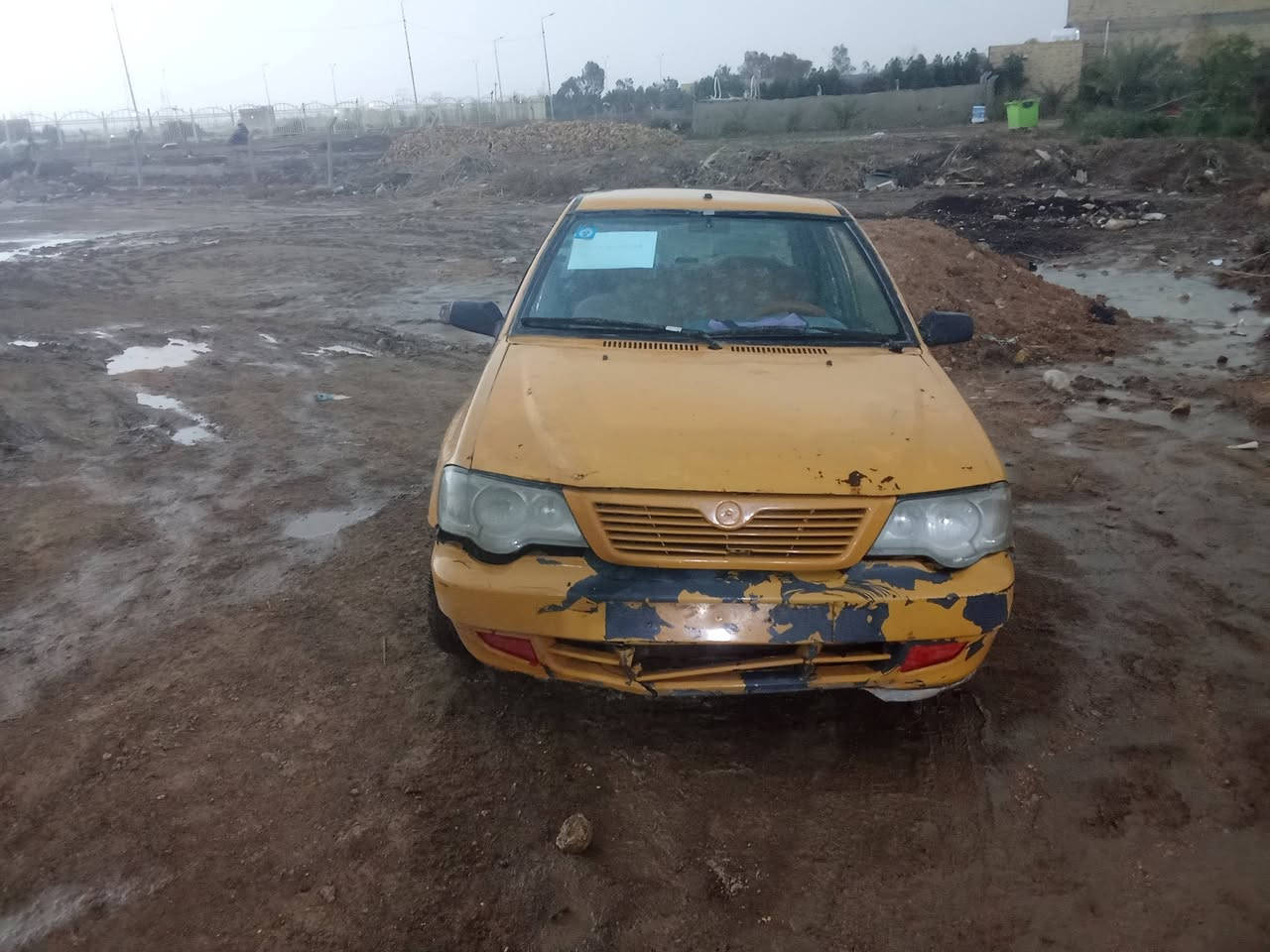 سايبا موديل 11رقم جديد باقي على استلام الوحات مكينه وكير مكفولات حداديه نص عمر مصفره  هيئه وغرامات تبريد شغال تخم تاير ابو الخطه كهربائيات شغاله كلها عوزها بس جاملغات الكدام ودعاميه لانه تعبانات السياره بدون ضربه السعر 15 وبيها مجال.    ***********
