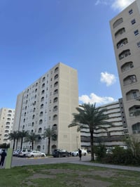 للايجار100 ارضي  فول ديكورات فول اثاث ب 600 عمارة مفتوحة 07718122387