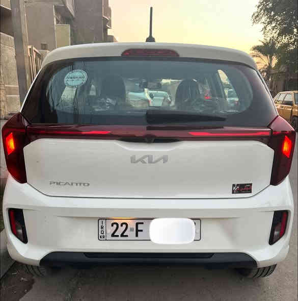 السلام عليكم 
كيا بيكانتو 2024 الشكل الجديد لون ابيض وارد خليجي ماشية 3000  السيارة مكفوله بحاله الوكاله   رقم اربيل  السنوية بأسمي السعر 137وبيها مجال 
للتواصل فقط على الرقم مامتواجد على الفيس 
***********

مواصفات 
محرك DOCH المرغوب 4 سلندر   
تحكم ستيرن جهتين
كروس سرعة
كيجات ديجتل
ويل كب 
لد نهاري  
4 جام كهرباء 
شاشة اصلية كار بلي
كامرة دوارة 
مري كهرباء
سويج عدد 2
AUX و USB
 بلوتوث وحاكية تليفون
