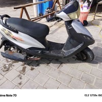 لبيع دراجه ماكس 140 كلها شغاله اي نقص مابيها مكان البنوك سعر 450  0771...