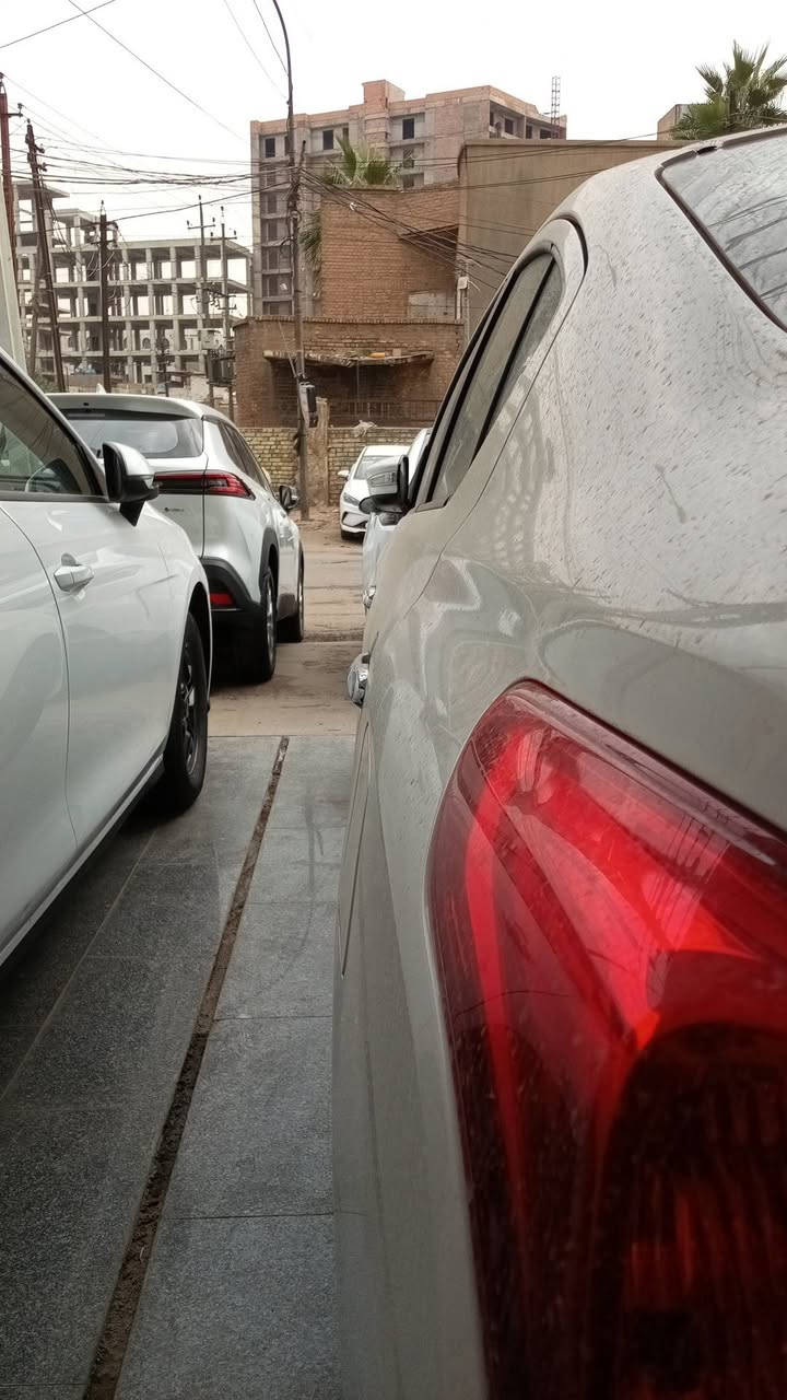 سلام عليكم
نيسان سني مصري 
موديل 2025
مواصفات
شاشه+كامره
تحكم ستيرن
تبريد قطعتين
اشاره بل مري
سبايدر 
اربع جام كهرباء
بلوجكترات
يده نيكل 
اربع تجاوي
رقم شمالي
ماشيه 800كيلو متر  
مكان الكراده 
***********
